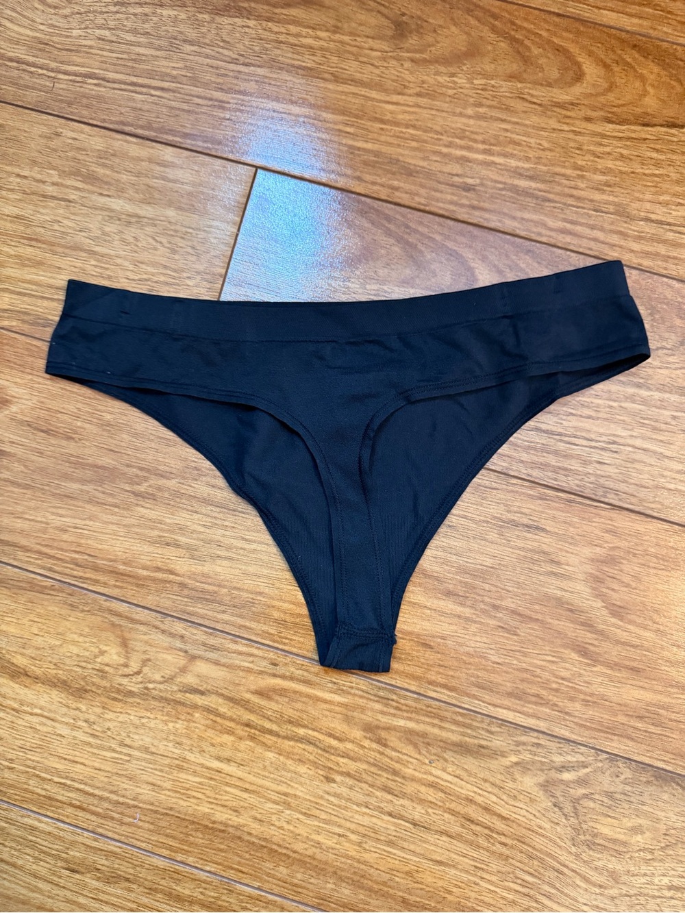 Women’s Seamless Black Bikini Bottom Well Worn - Picture 2 of 2
